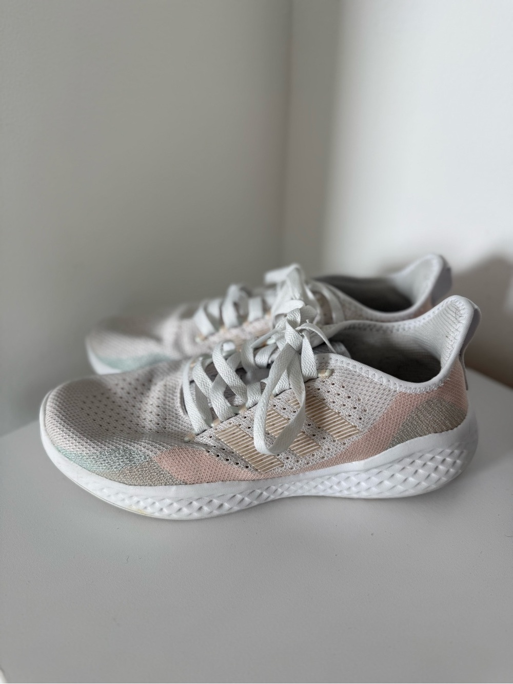 Adidas Women's Fluidflow 2.0 Running Shoes / Sneakers in Pink and White 9